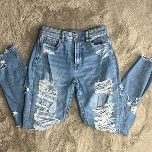 Medium/Light wash American Eagle Ripped Mom Jeans